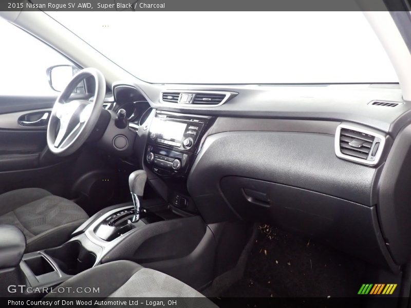 Super Black / Charcoal 2015 Nissan Rogue SV AWD
