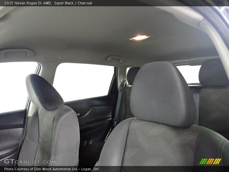 Super Black / Charcoal 2015 Nissan Rogue SV AWD