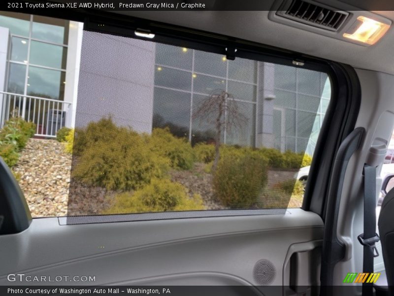 Predawn Gray Mica / Graphite 2021 Toyota Sienna XLE AWD Hybrid