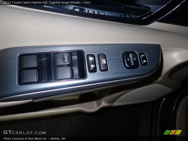Cypress Green Metallic / Ivory 2013 Toyota Camry Hybrid XLE