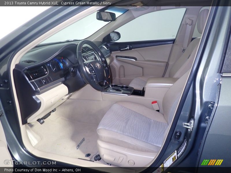 Cypress Green Metallic / Ivory 2013 Toyota Camry Hybrid XLE