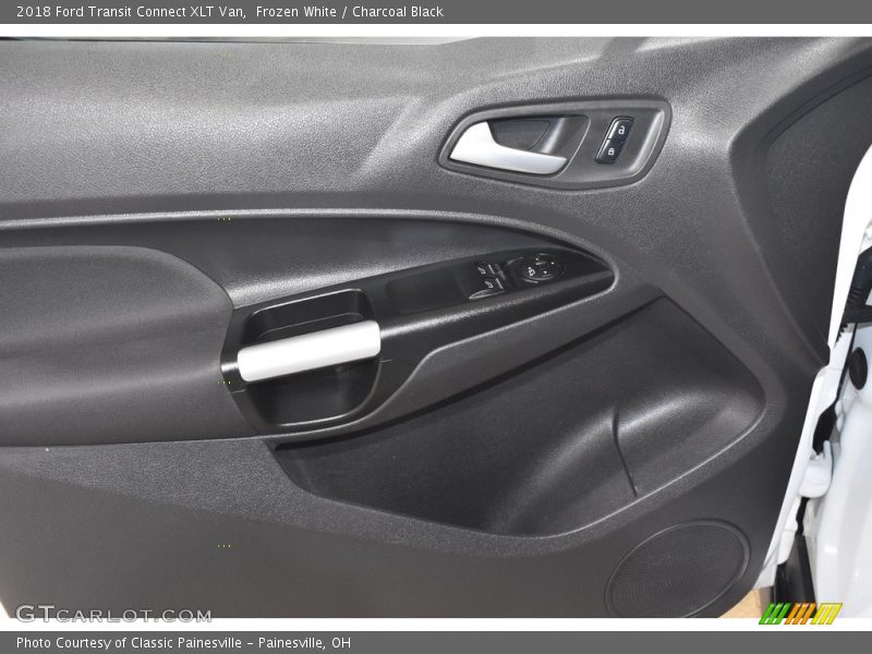 Frozen White / Charcoal Black 2018 Ford Transit Connect XLT Van