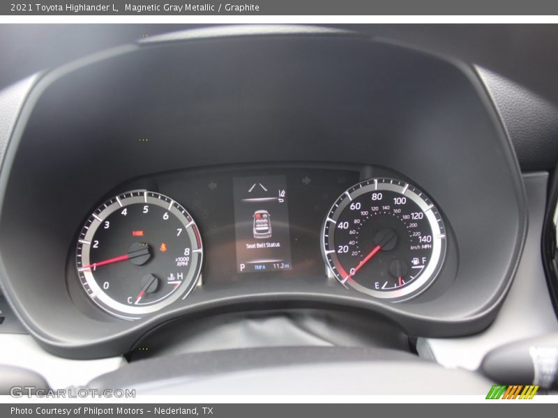 Magnetic Gray Metallic / Graphite 2021 Toyota Highlander L