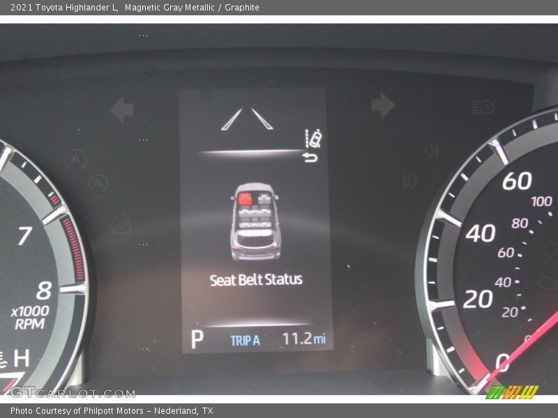 Magnetic Gray Metallic / Graphite 2021 Toyota Highlander L