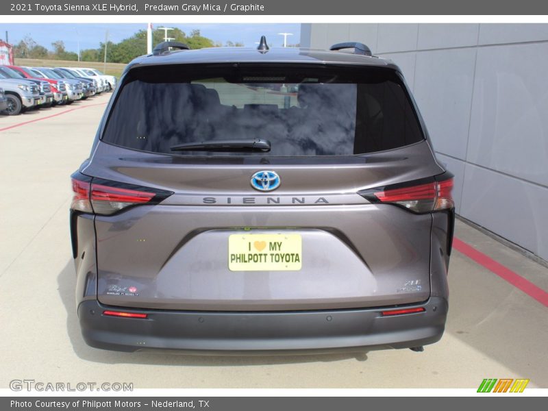 Predawn Gray Mica / Graphite 2021 Toyota Sienna XLE Hybrid