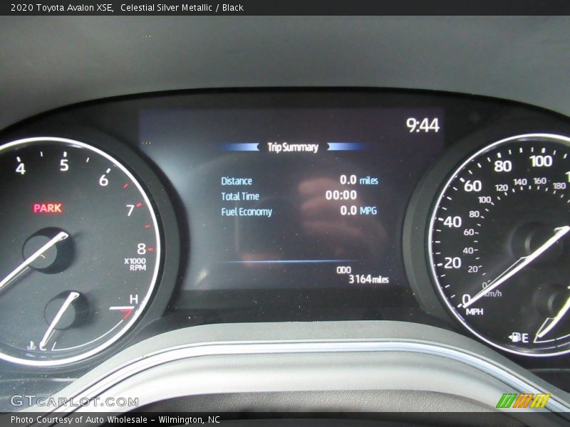Celestial Silver Metallic / Black 2020 Toyota Avalon XSE