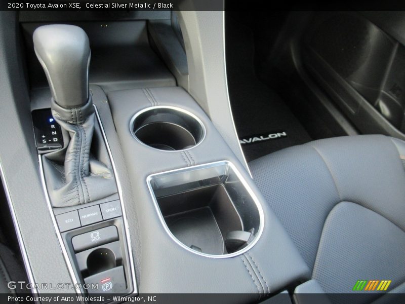 Celestial Silver Metallic / Black 2020 Toyota Avalon XSE