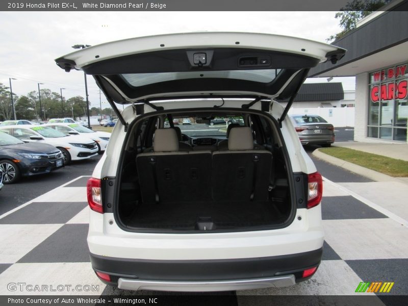 White Diamond Pearl / Beige 2019 Honda Pilot EX-L