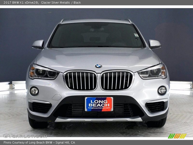 Glacier Silver Metallic / Black 2017 BMW X1 xDrive28i