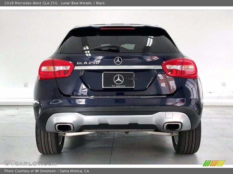 Lunar Blue Metallic / Black 2018 Mercedes-Benz GLA 250