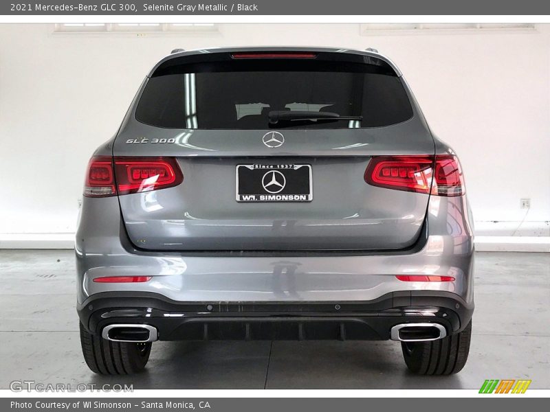 Selenite Gray Metallic / Black 2021 Mercedes-Benz GLC 300