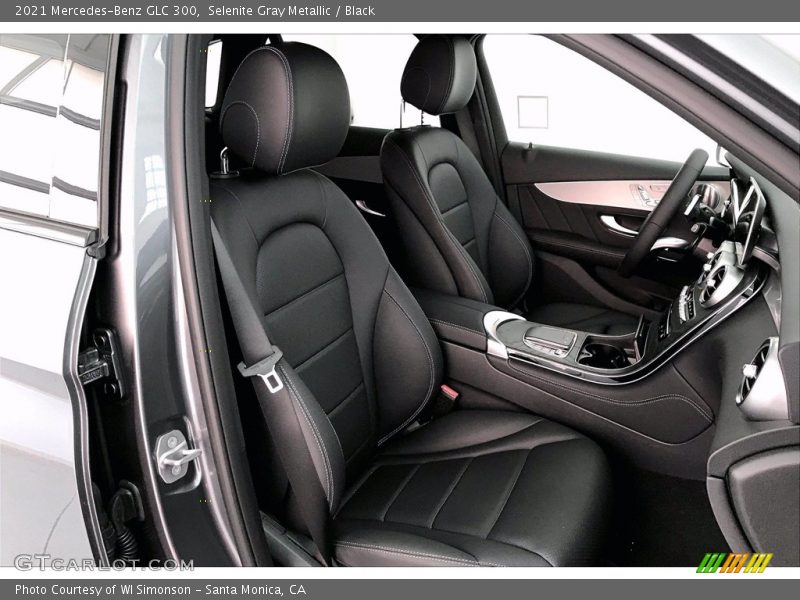 Selenite Gray Metallic / Black 2021 Mercedes-Benz GLC 300