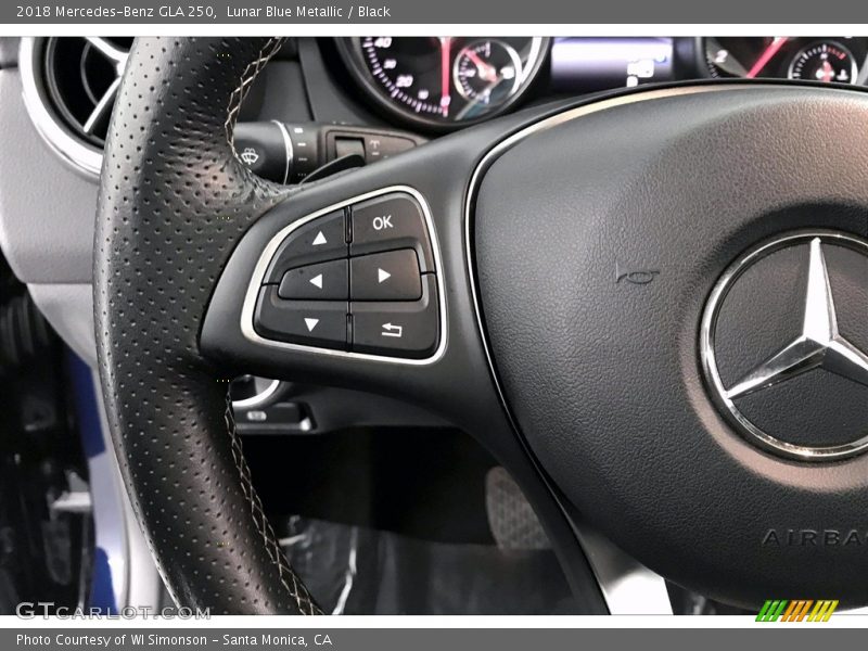 Lunar Blue Metallic / Black 2018 Mercedes-Benz GLA 250