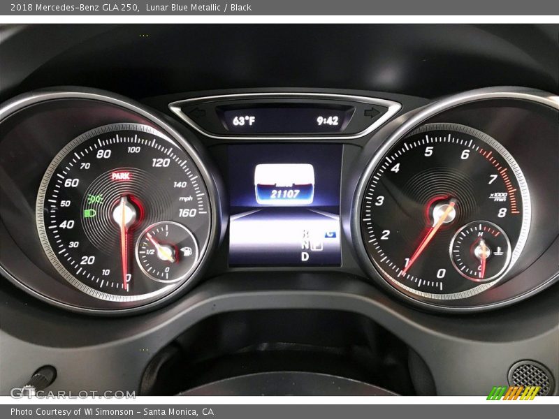 Lunar Blue Metallic / Black 2018 Mercedes-Benz GLA 250