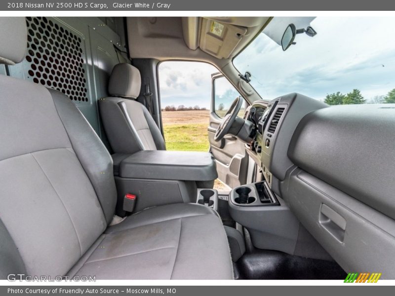 Glacier White / Gray 2018 Nissan NV 2500 HD S Cargo