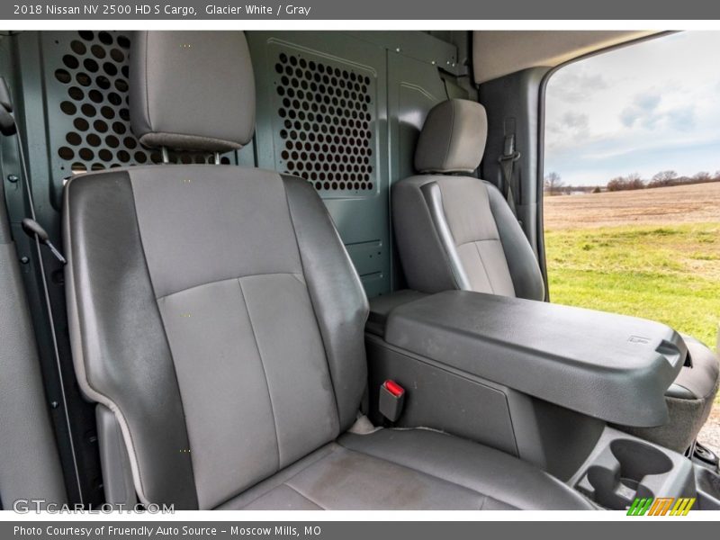 Glacier White / Gray 2018 Nissan NV 2500 HD S Cargo