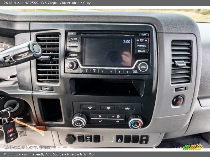 Glacier White / Gray 2018 Nissan NV 2500 HD S Cargo