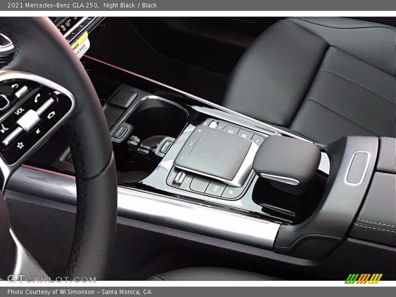 Night Black / Black 2021 Mercedes-Benz GLA 250