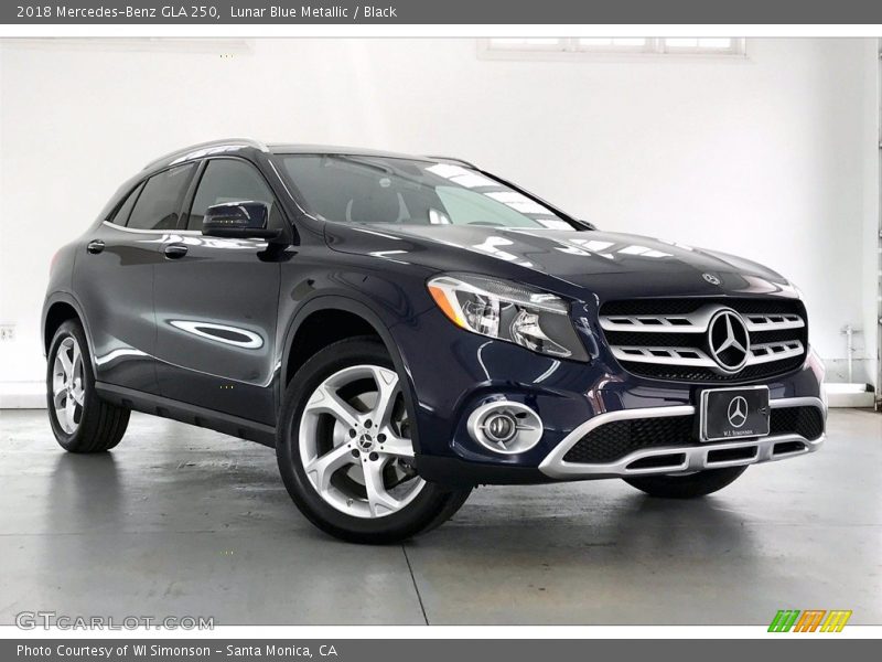 Lunar Blue Metallic / Black 2018 Mercedes-Benz GLA 250