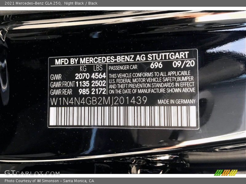 Night Black / Black 2021 Mercedes-Benz GLA 250