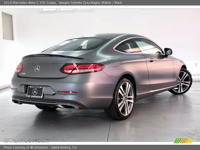 designo Selenite Grey Magno (Matte) / Black 2019 Mercedes-Benz C 300 Coupe