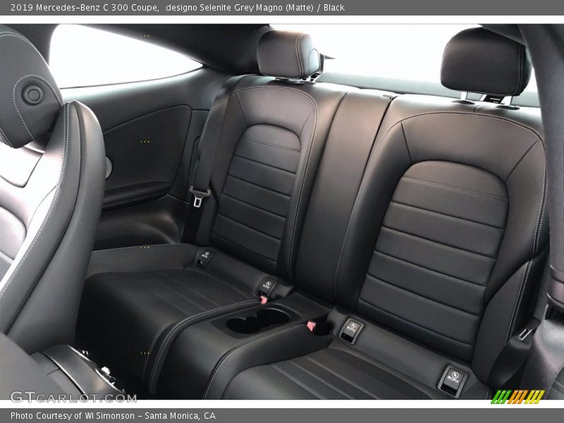 designo Selenite Grey Magno (Matte) / Black 2019 Mercedes-Benz C 300 Coupe