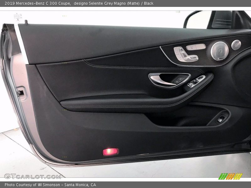 designo Selenite Grey Magno (Matte) / Black 2019 Mercedes-Benz C 300 Coupe