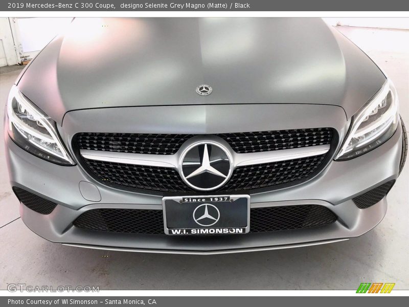 designo Selenite Grey Magno (Matte) / Black 2019 Mercedes-Benz C 300 Coupe