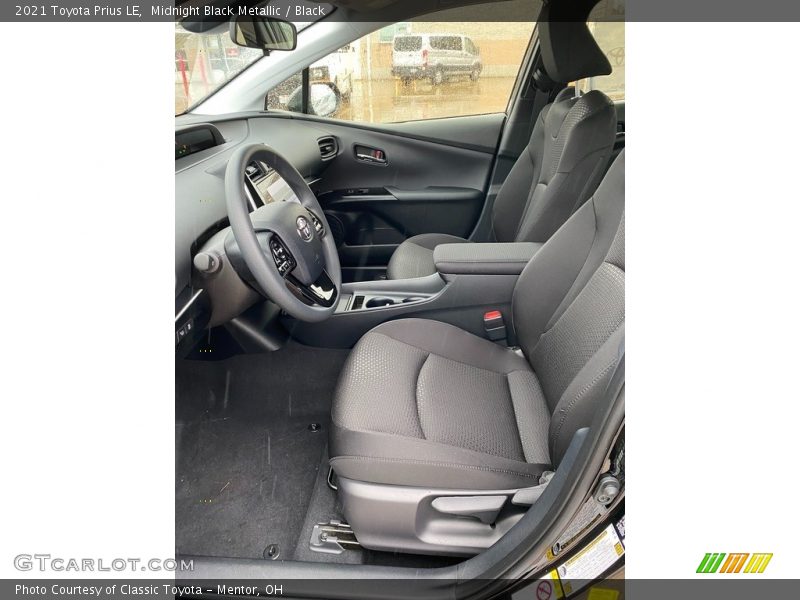 Midnight Black Metallic / Black 2021 Toyota Prius LE