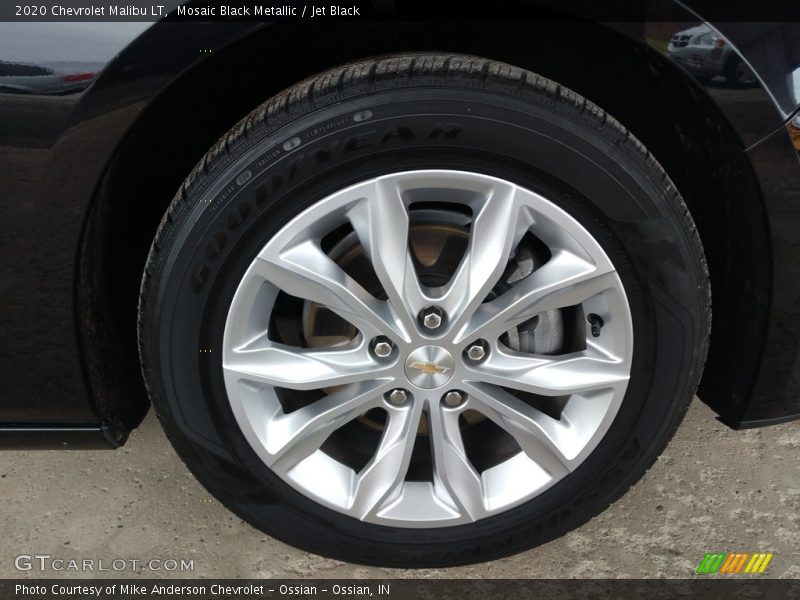 Mosaic Black Metallic / Jet Black 2020 Chevrolet Malibu LT