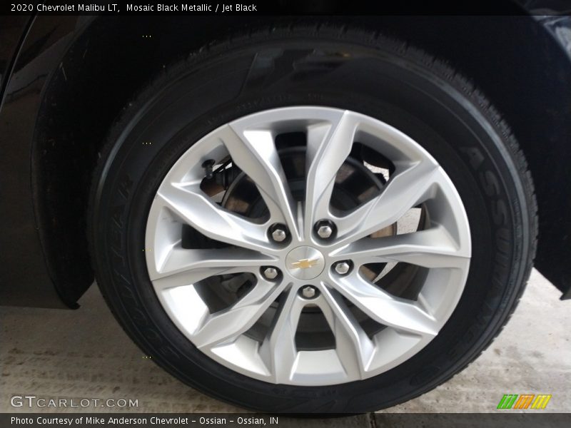 Mosaic Black Metallic / Jet Black 2020 Chevrolet Malibu LT