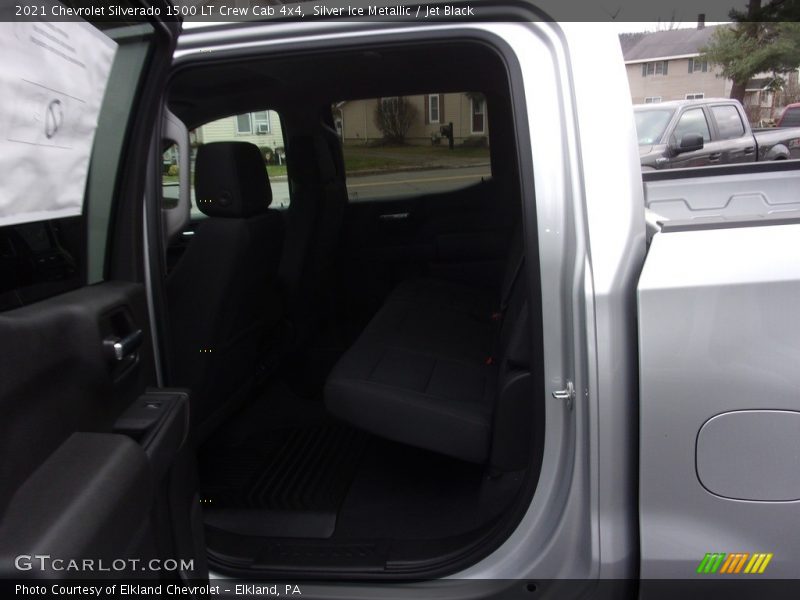 Silver Ice Metallic / Jet Black 2021 Chevrolet Silverado 1500 LT Crew Cab 4x4
