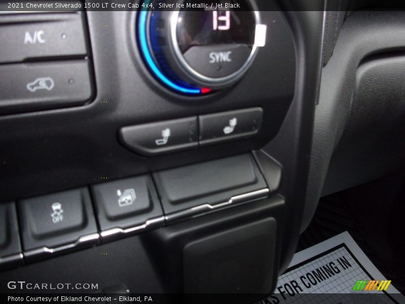 Silver Ice Metallic / Jet Black 2021 Chevrolet Silverado 1500 LT Crew Cab 4x4