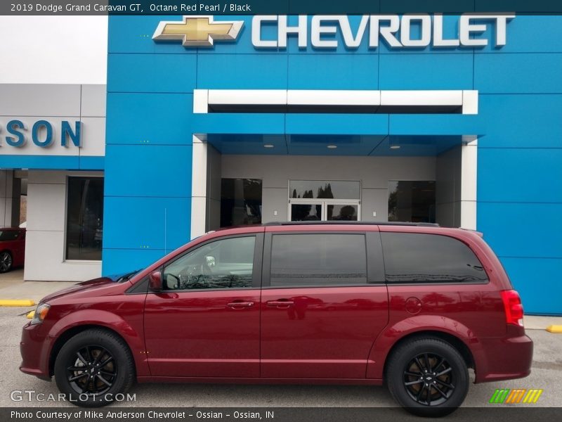 Octane Red Pearl / Black 2019 Dodge Grand Caravan GT