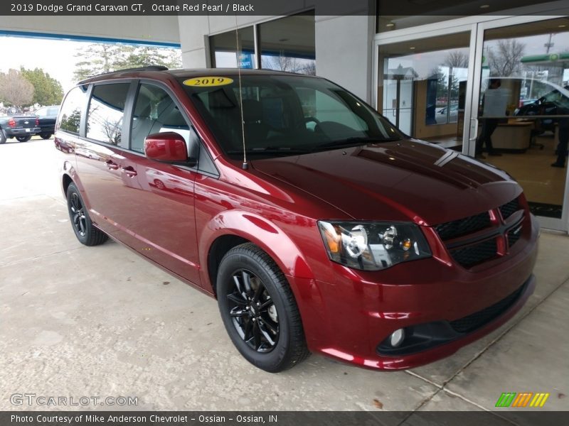 Octane Red Pearl / Black 2019 Dodge Grand Caravan GT