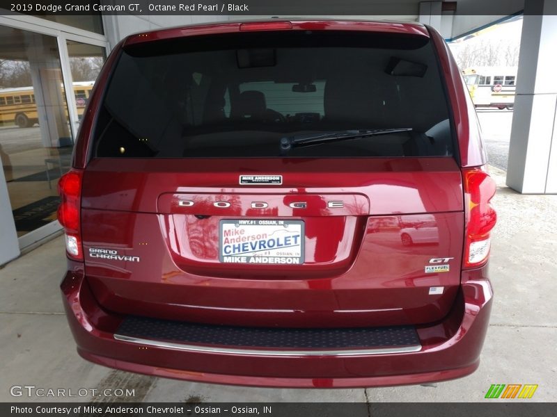 Octane Red Pearl / Black 2019 Dodge Grand Caravan GT