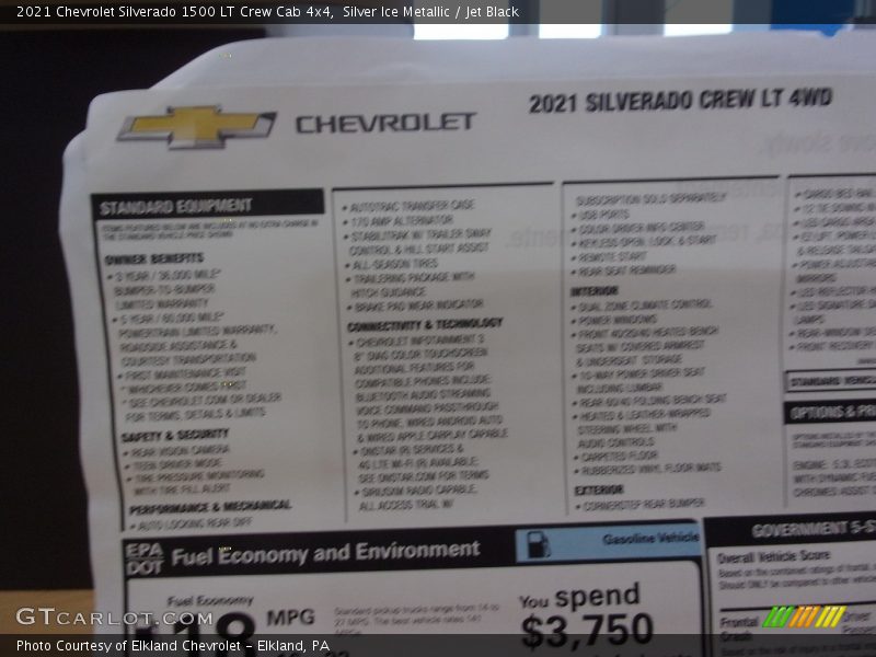 Silver Ice Metallic / Jet Black 2021 Chevrolet Silverado 1500 LT Crew Cab 4x4