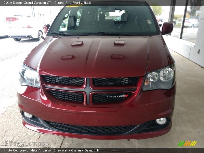 Octane Red Pearl / Black 2019 Dodge Grand Caravan GT