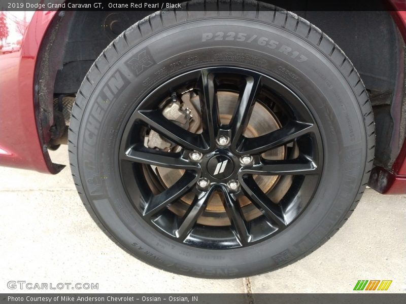 Octane Red Pearl / Black 2019 Dodge Grand Caravan GT