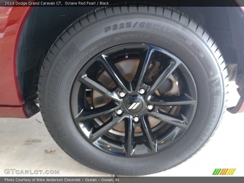 Octane Red Pearl / Black 2019 Dodge Grand Caravan GT