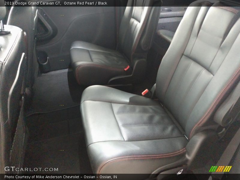 Octane Red Pearl / Black 2019 Dodge Grand Caravan GT