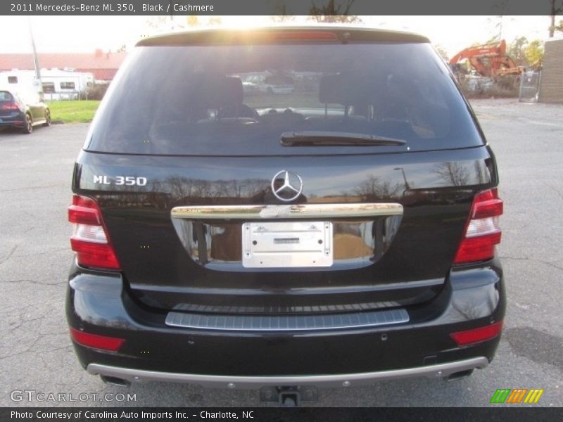 Black / Cashmere 2011 Mercedes-Benz ML 350