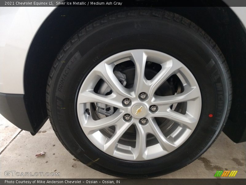 Silver Ice Metallic / Medium Ash Gray 2021 Chevrolet Equinox LS