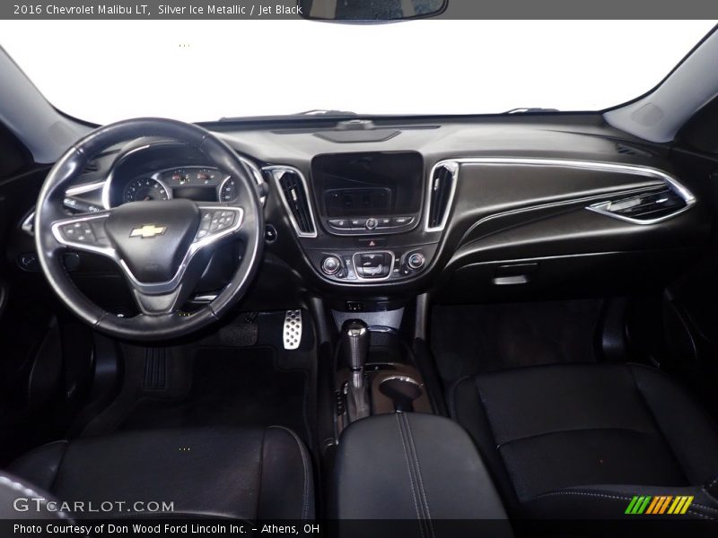 Silver Ice Metallic / Jet Black 2016 Chevrolet Malibu LT