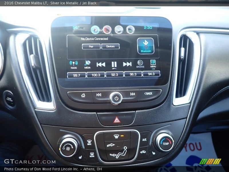 Silver Ice Metallic / Jet Black 2016 Chevrolet Malibu LT