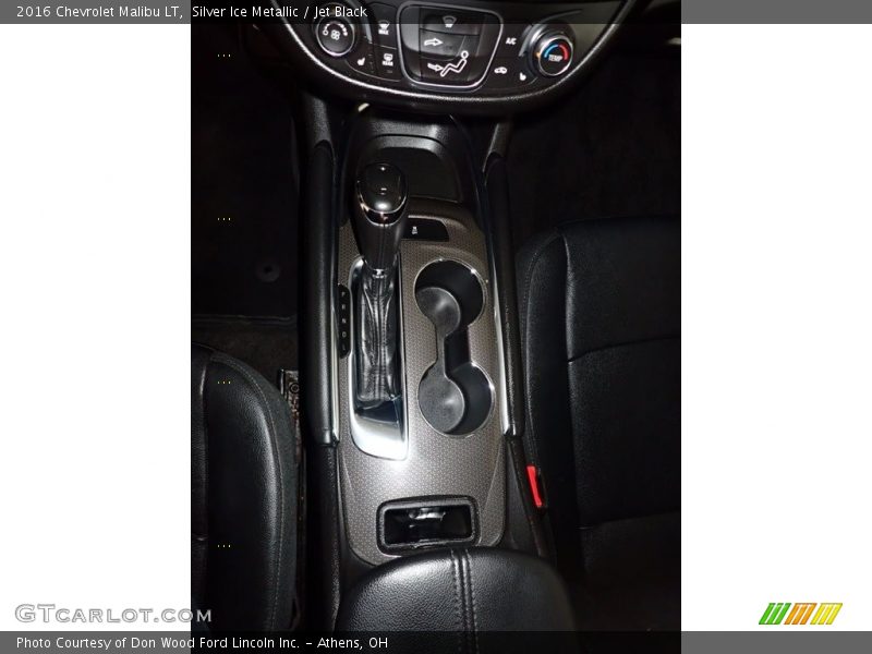 Silver Ice Metallic / Jet Black 2016 Chevrolet Malibu LT