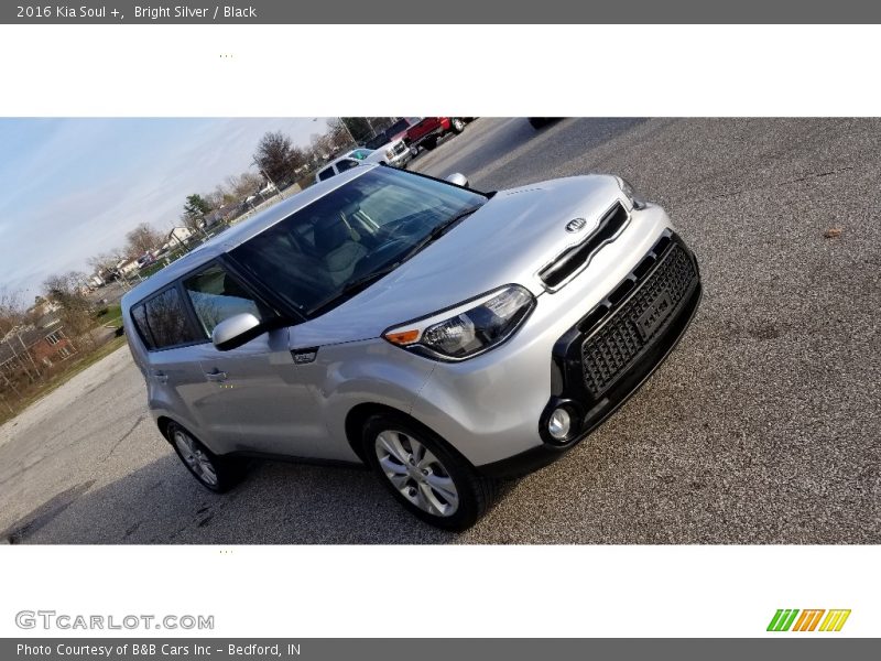 Bright Silver / Black 2016 Kia Soul +