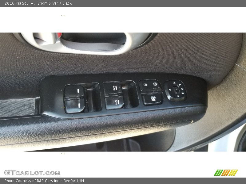 Bright Silver / Black 2016 Kia Soul +