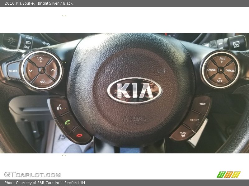 Bright Silver / Black 2016 Kia Soul +