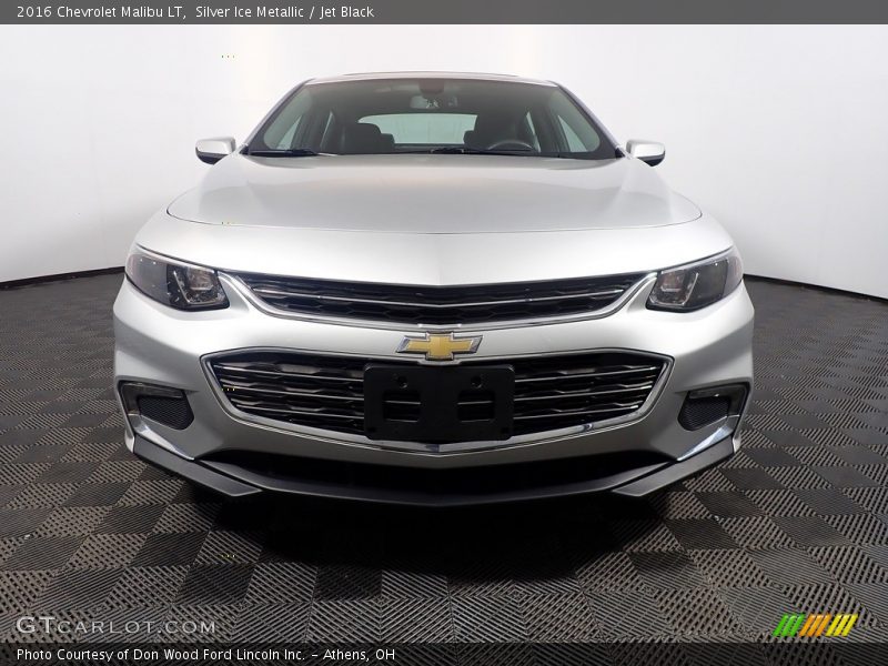 Silver Ice Metallic / Jet Black 2016 Chevrolet Malibu LT